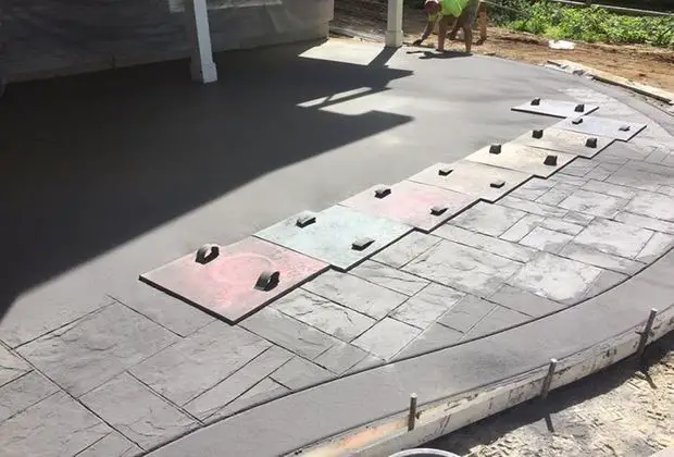 Stamped concrete installation 